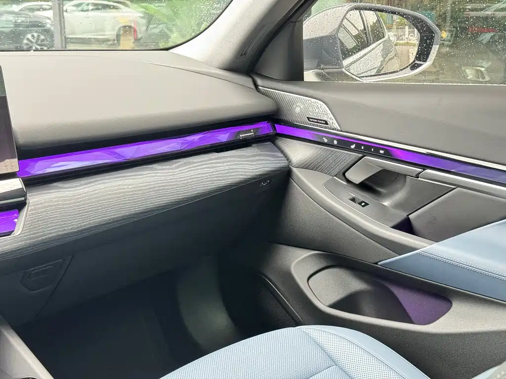 BMW i5 2024 — фото 13