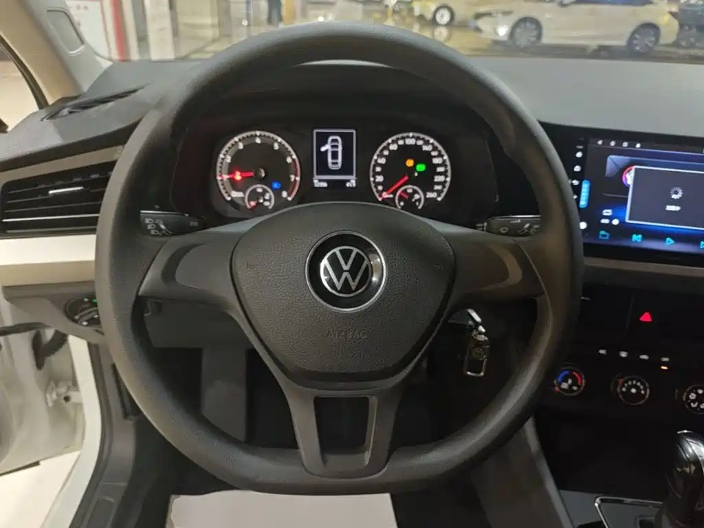Volkswagen Bora 2022