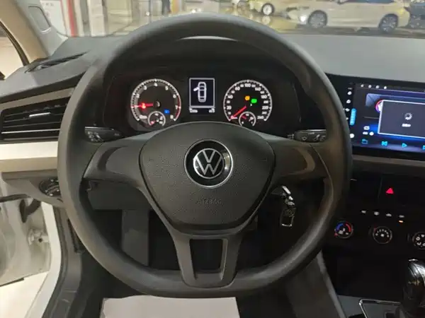 Volkswagen Bora 2022