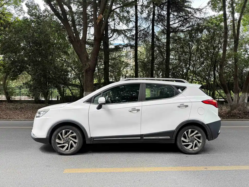 JAC Refine S3 2015