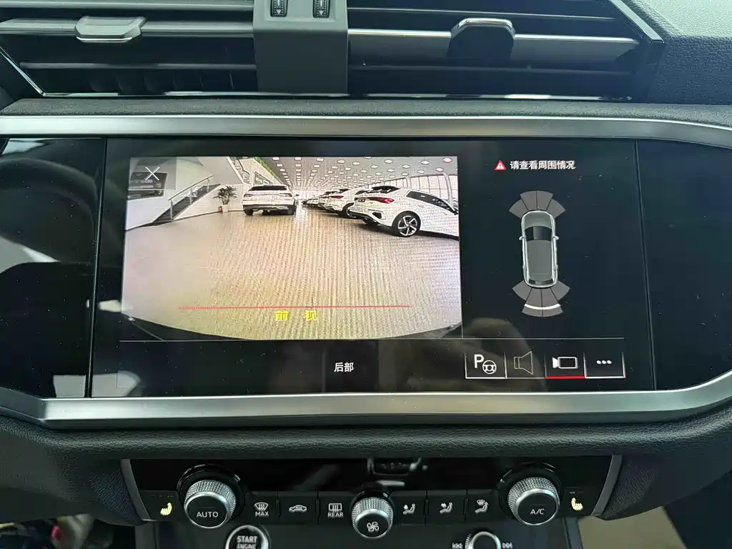 Audi Q3 2022 — фото 15