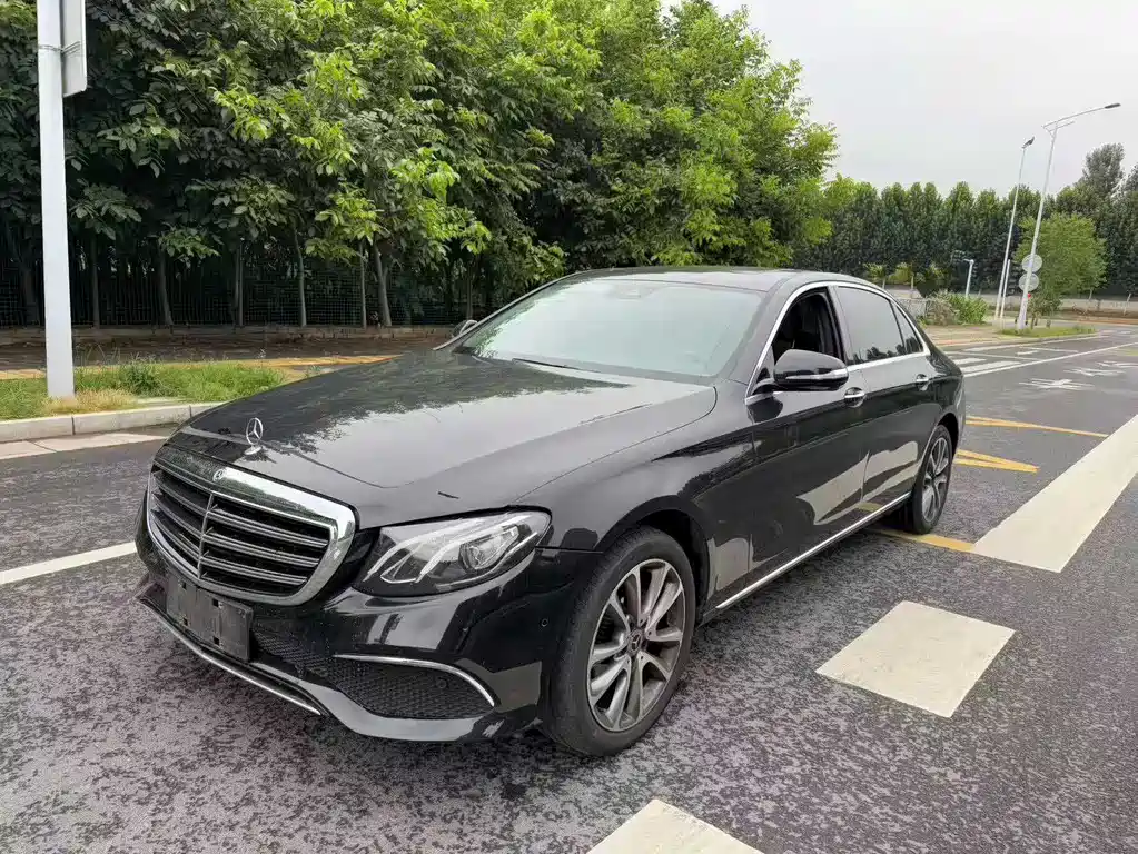 Mercedes-Benz E-Class 2018