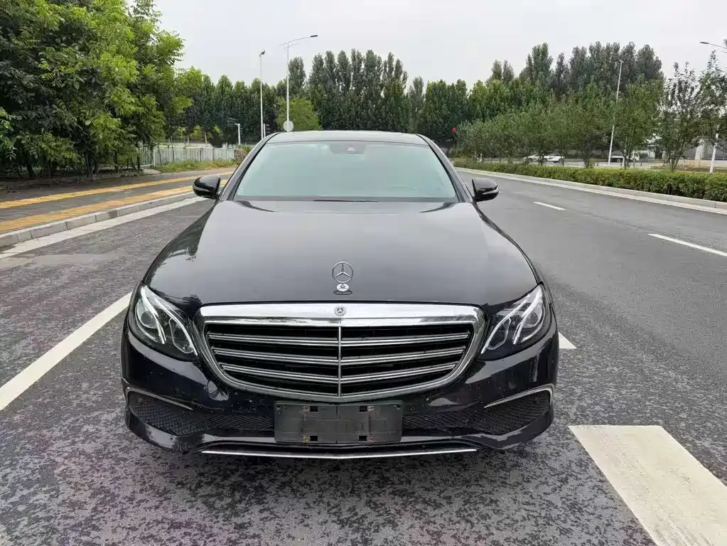 Mercedes-Benz E-Class 2018