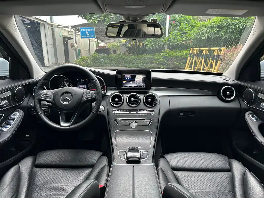Mercedes-Benz C-Class 2016 — фото 13