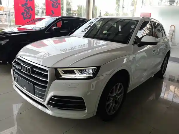 Audi Q5L 2019