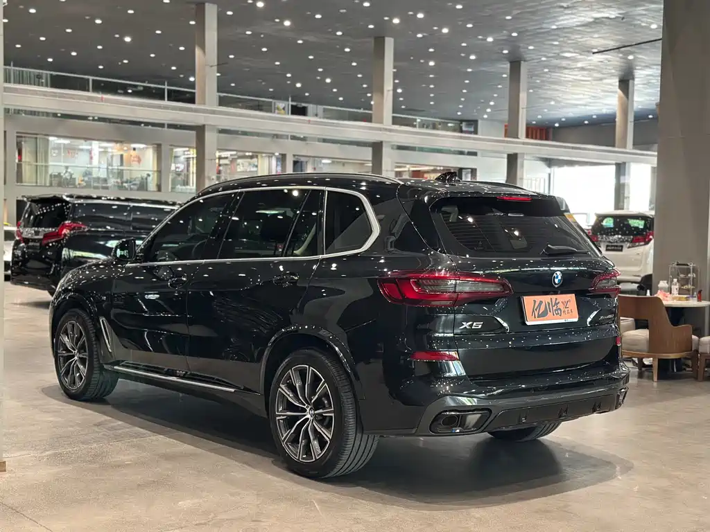 BMW X5 2022 — фото 17