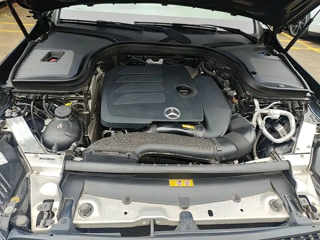 Mercedes-Benz GLC 2020 — фото 20