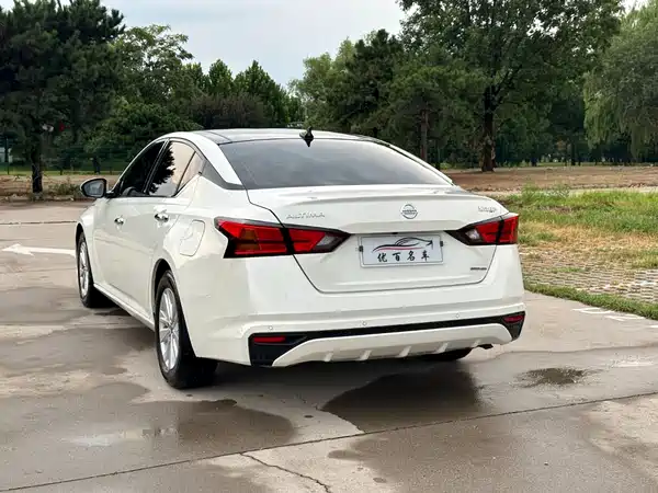 Nissan Teana 2020
