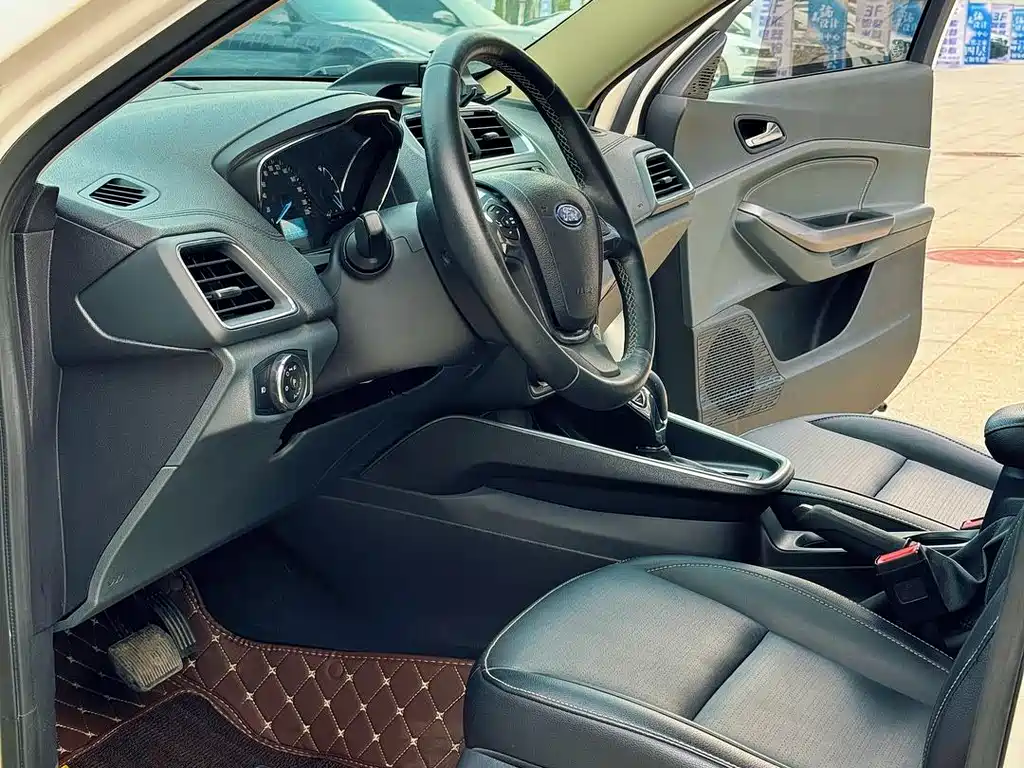 Ford Escort 2016