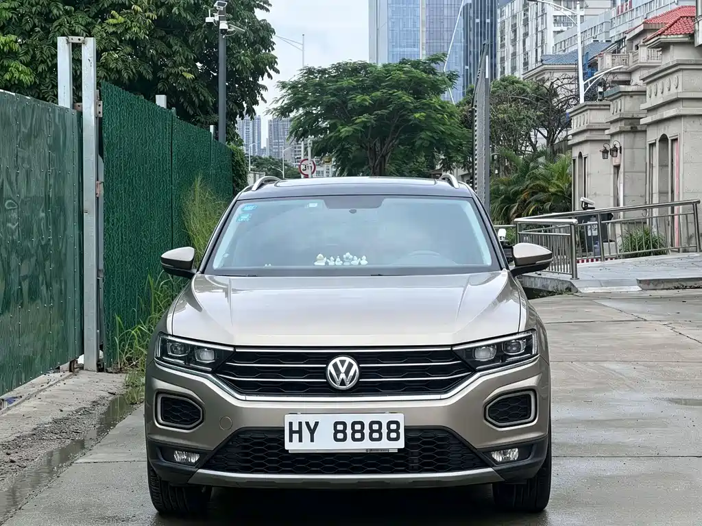 Volkswagen T-Roc 2019