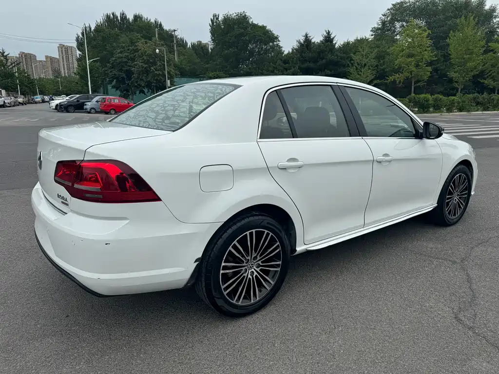 Volkswagen Bora 2014