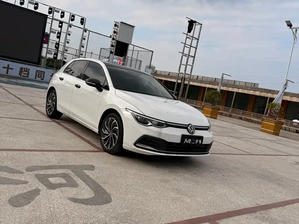 Volkswagen Golf 2020