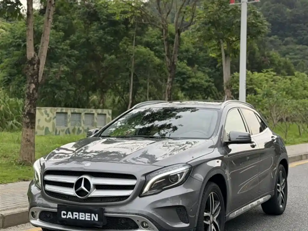 Mercedes-Benz GLA 2016