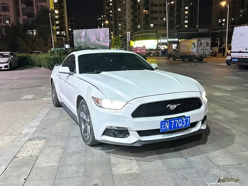 Ford Mustang 2017 — фото 2