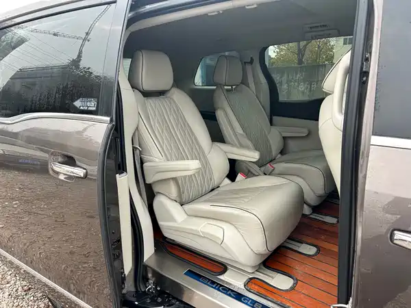 Buick GL8 2022