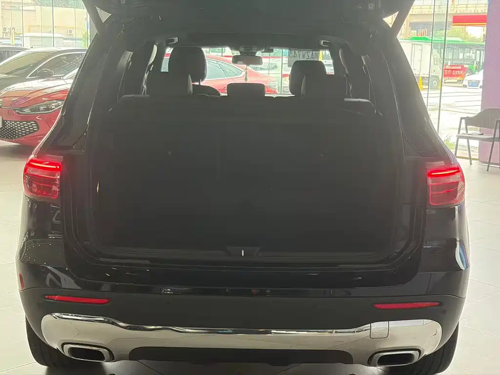 Mercedes-Benz GLB 2021 — фото 16