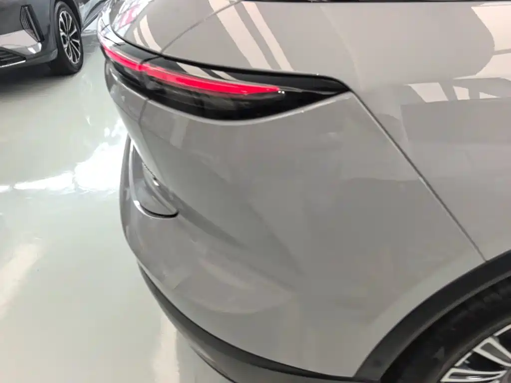 NIO ES6 2025