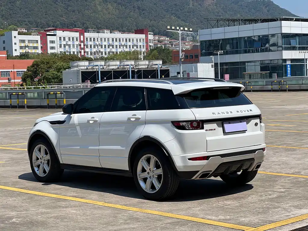 Land Rover Evoque 2016 — фото 5