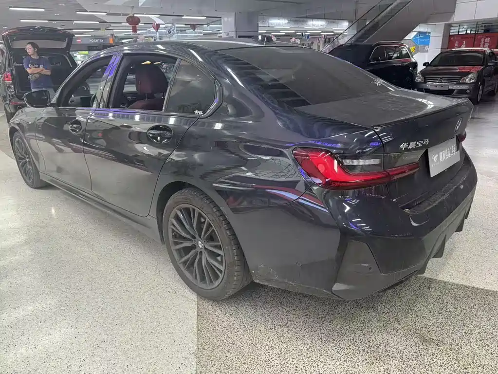 BMW 3 Series 2024