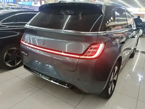 Baojun Yunduo 2023