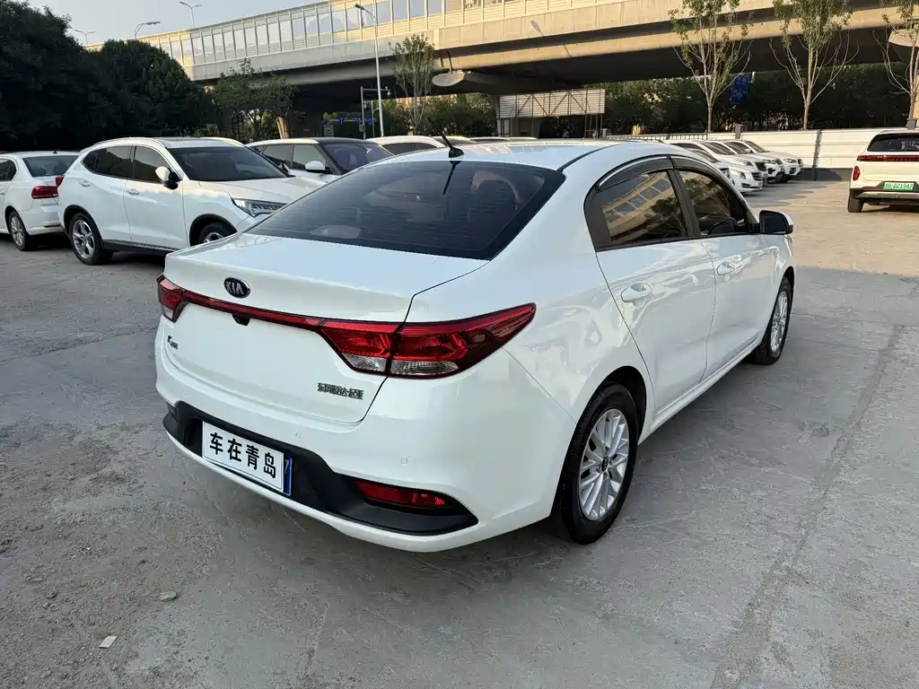 Kia K2 2018 — фото 10