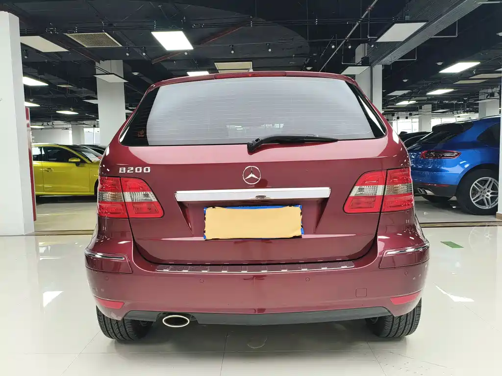 Mercedes-Benz B-Class 2010 — фото 17