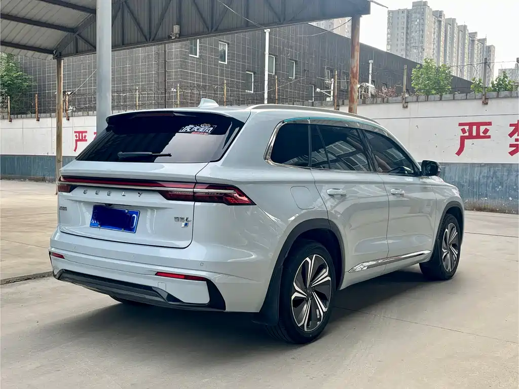 Geely Xingyue L 2022 — фото 26