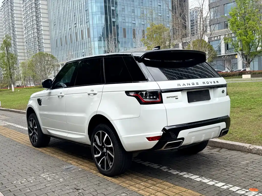 Land Rover Sport 2021 — фото 34
