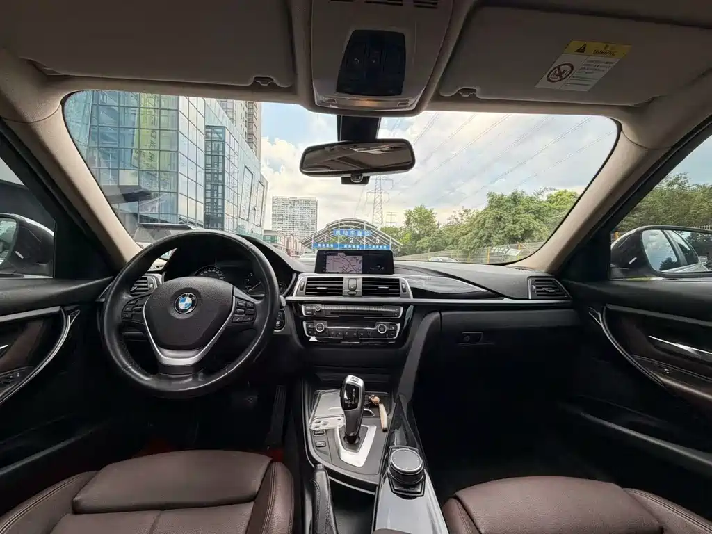 BMW 3 Series 2019
