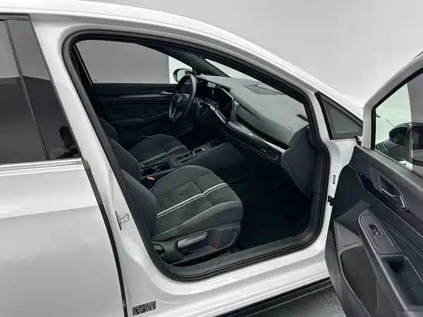 Volkswagen Golf 2022