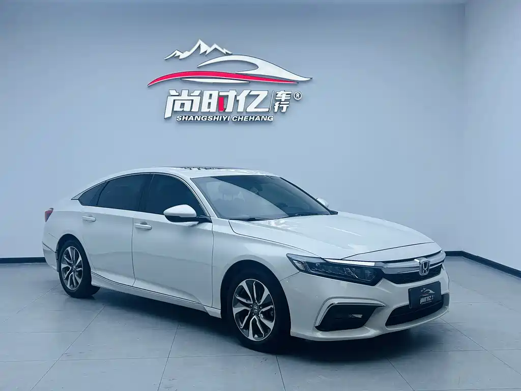 Honda Inspire 2021 — фото 3