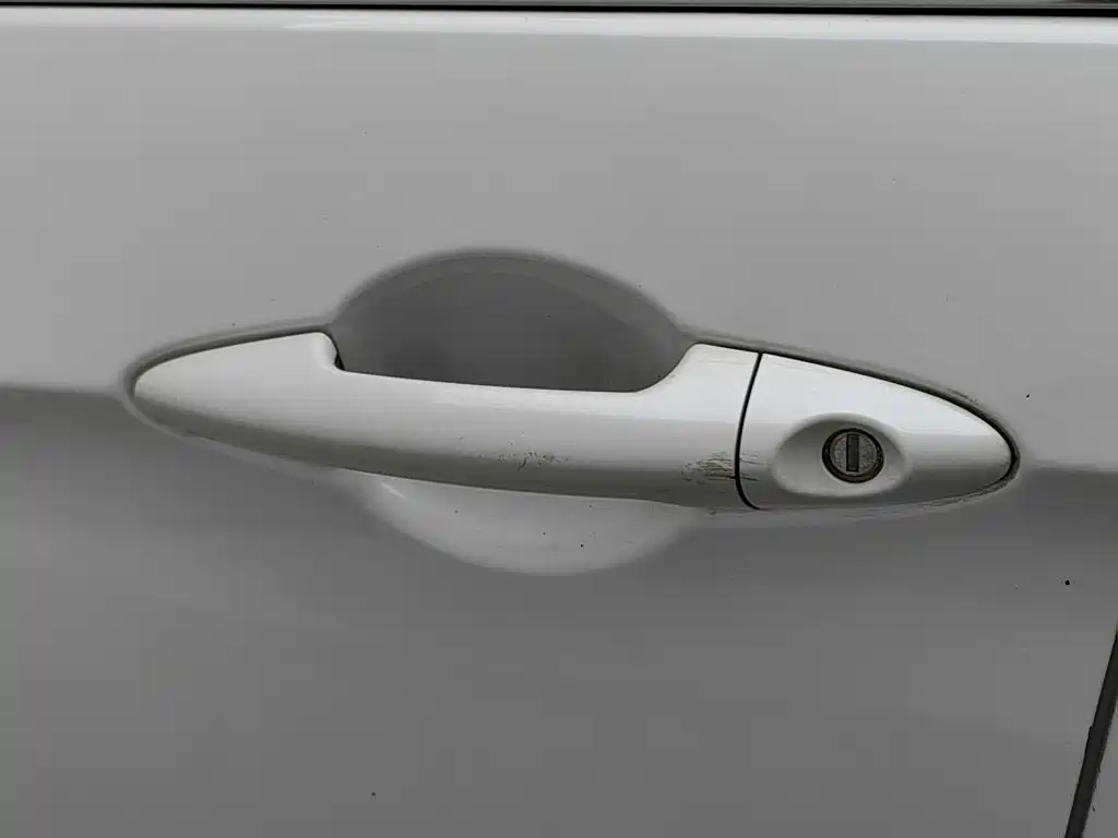 Dongfeng Fengshen AX3 2017 — фото 18