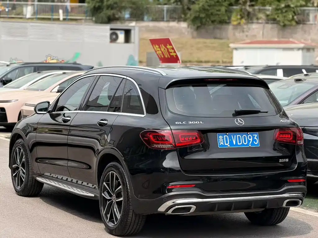 Mercedes-Benz GLC 2021 — фото 2