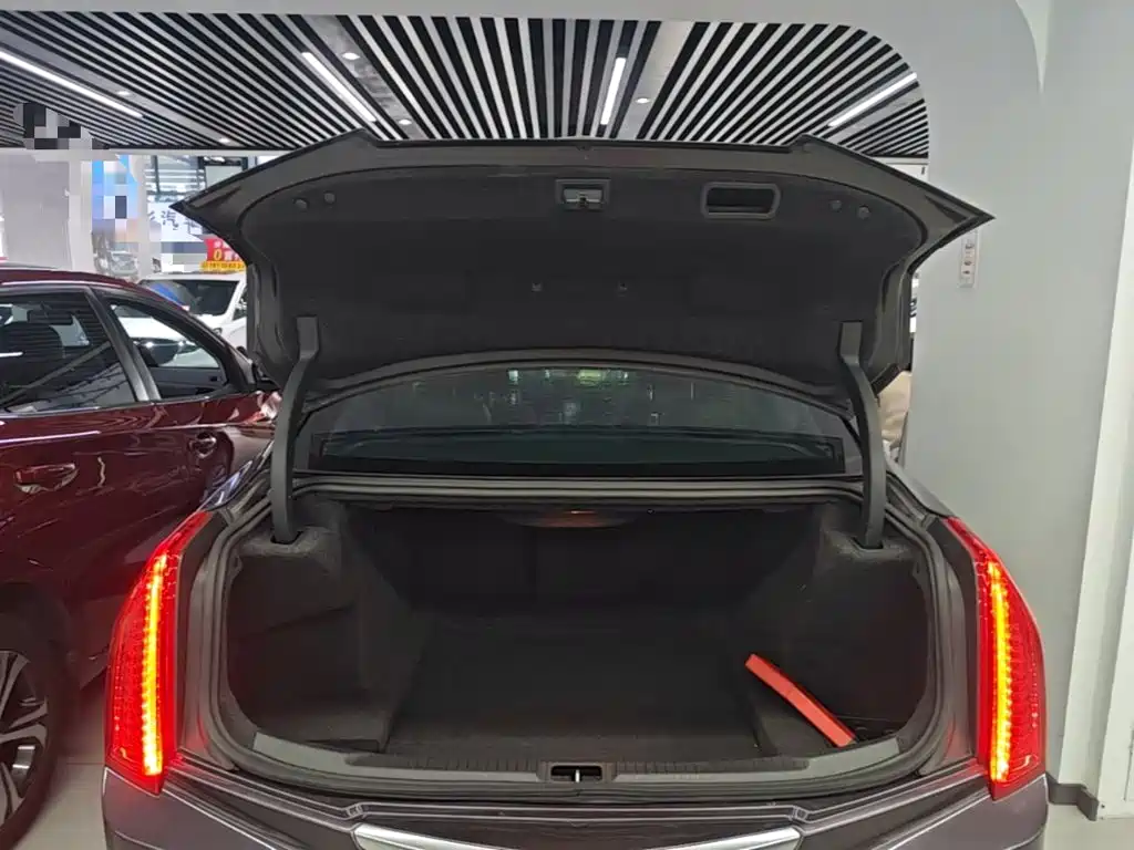 Cadillac ATS-L 2015 — фото 19