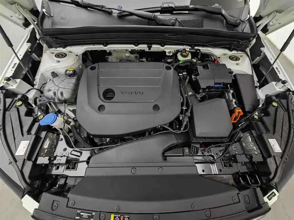 Volvo XC40 2023