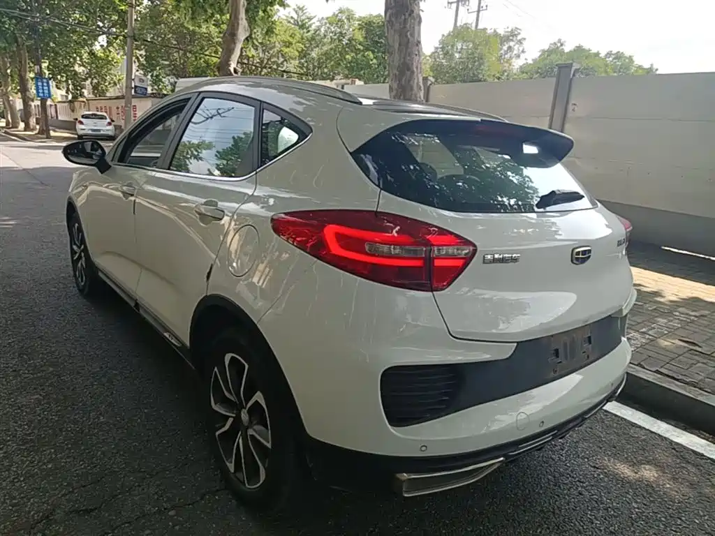 Geely Emgrand GS 2019 — фото 4