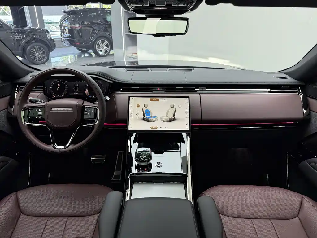 Land Rover Range Rover Sport 2025 — фото 8
