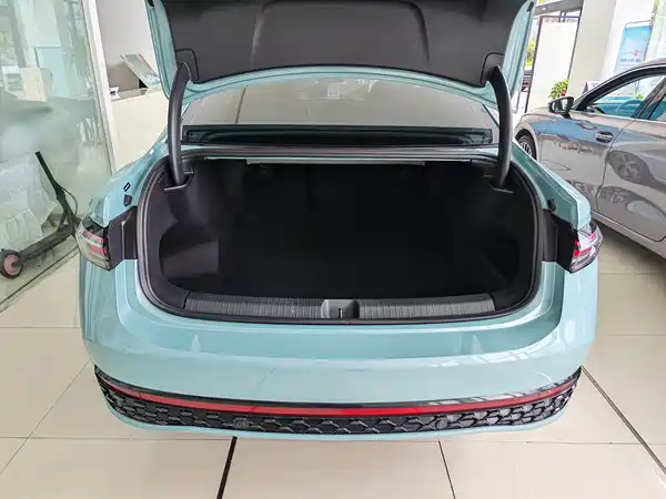 Volkswagen Passat 2024