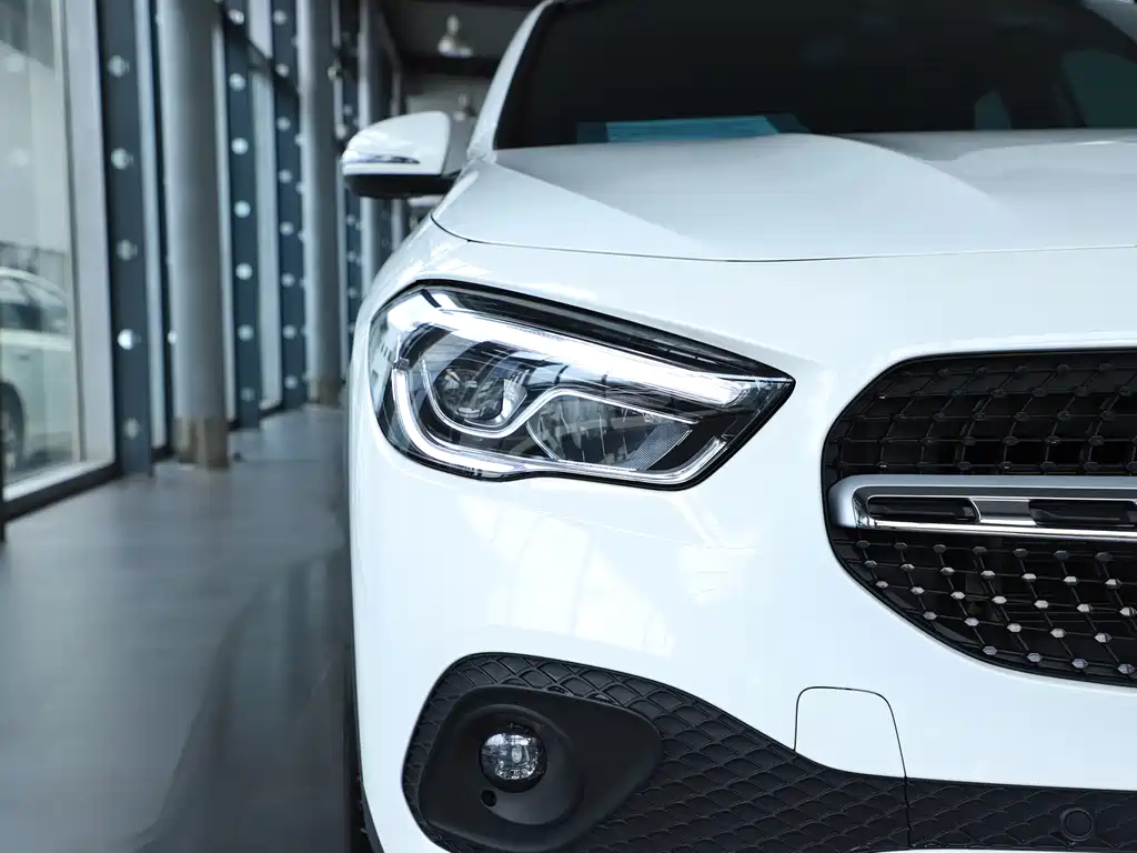 Mercedes-Benz GLA 2024 — фото 10