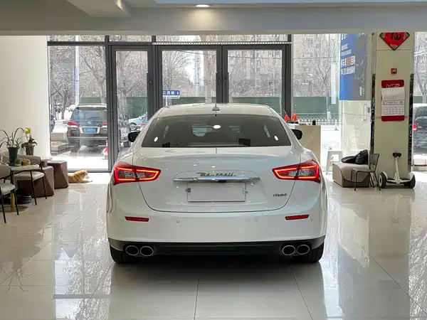 Maserati Ghibli 2017
