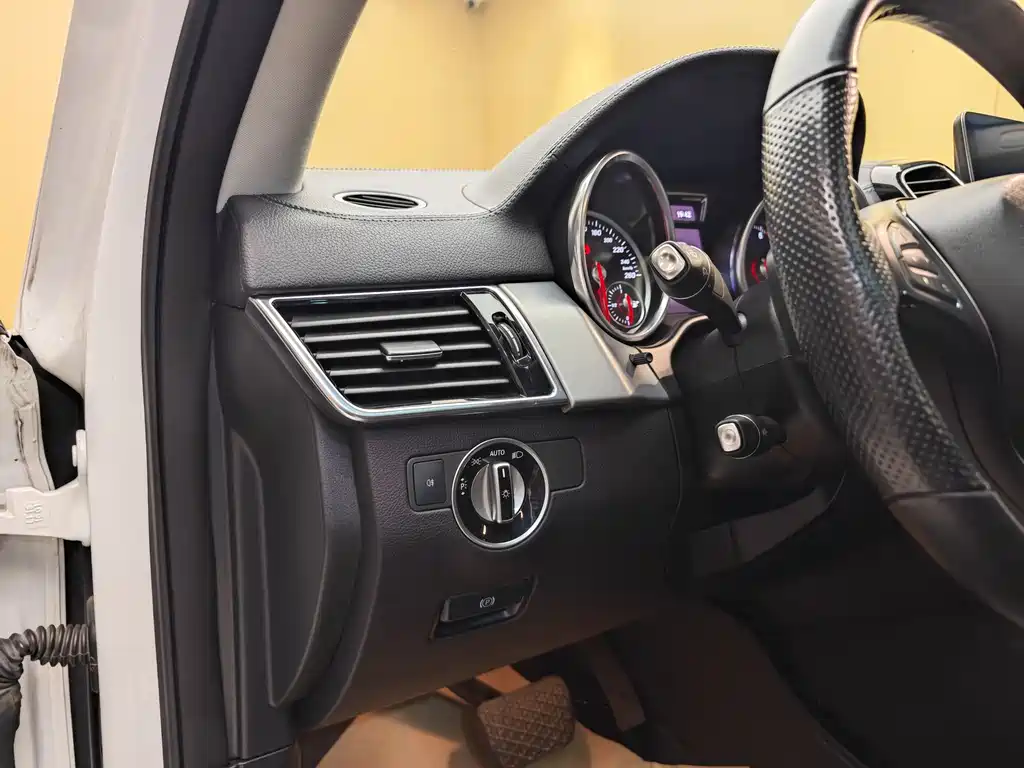 Mercedes-Benz GLE Coupe 2018 — фото 11