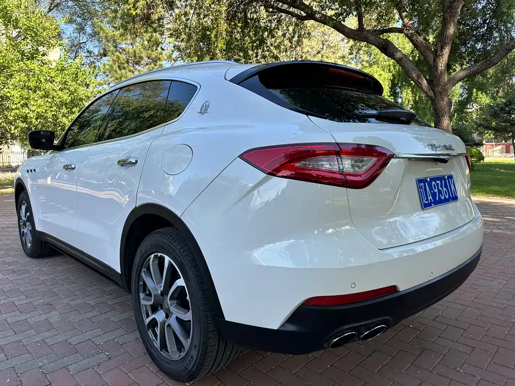 Maserati Levante 2017 — фото 7