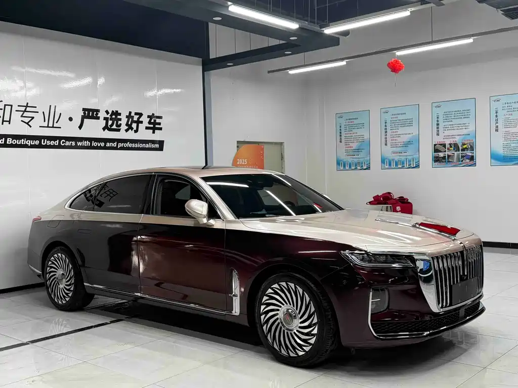 Hongqi H9 2022 — фото 2