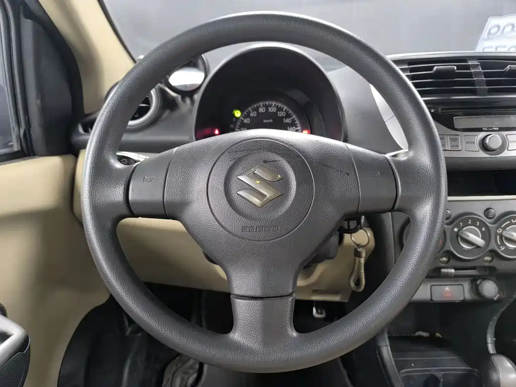 Suzuki Alto 2012