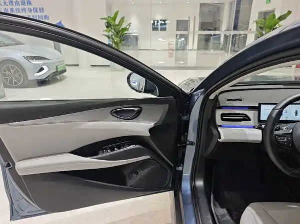BYD Seal 06 DM-i Travel Edition 2025