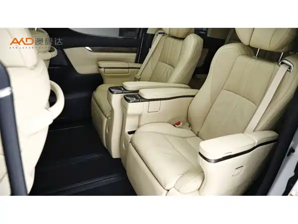 Toyota Alphard 2019