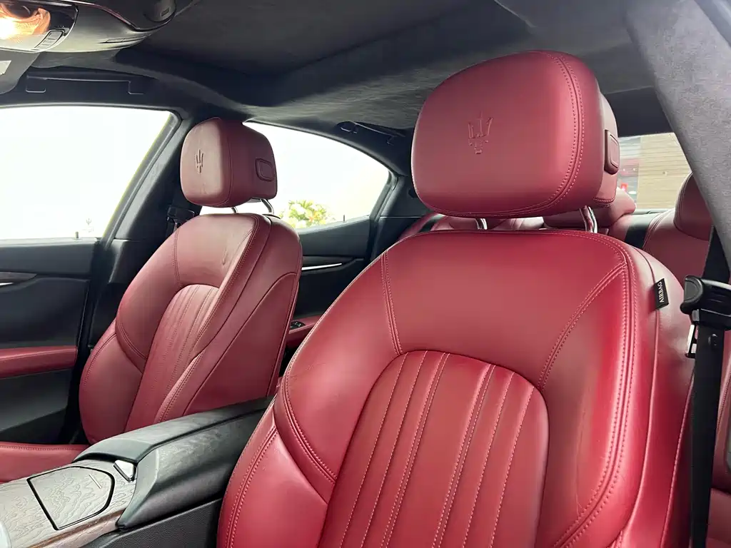 Maserati Ghibli 2016 — фото 16