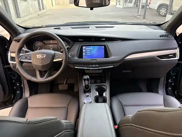 Cadillac XT4 2022
