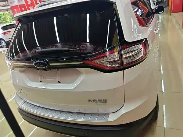 Ford Edge 2018