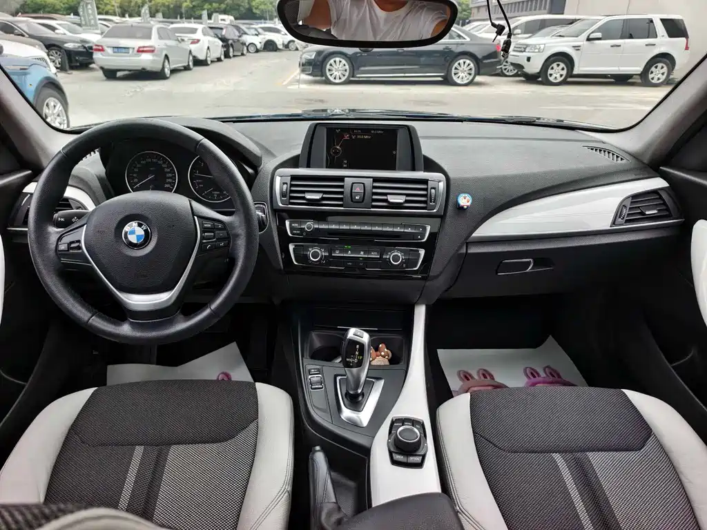 BMW 1 Series 2015 — фото 12